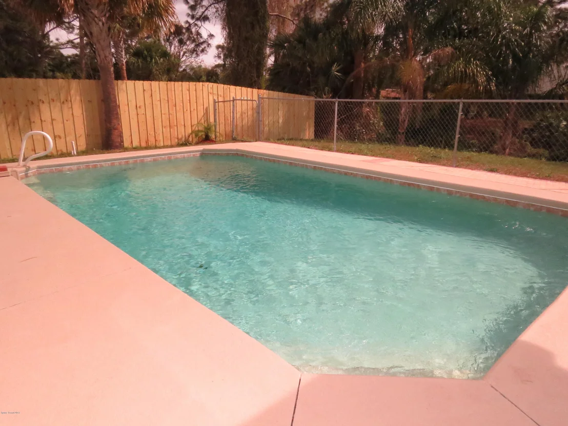 Photo of 6313 Hudson Road