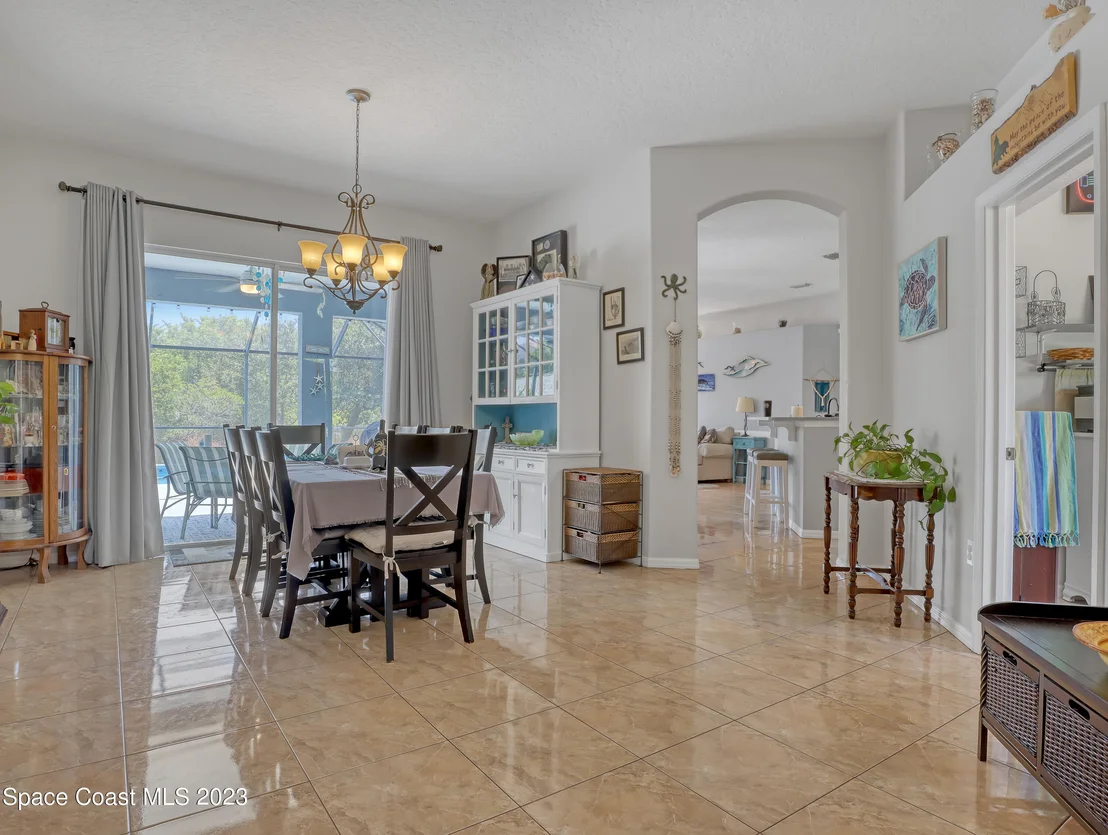 Photo of 5145 Palm Drive