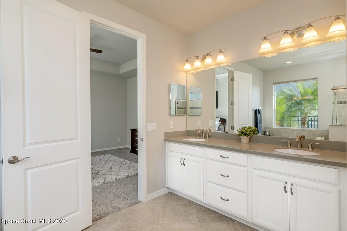 Photo of 3132 Casterton Drive