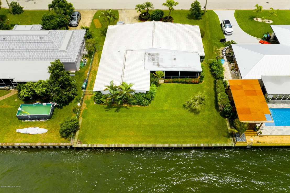 Photo of 418 Dorset Drive