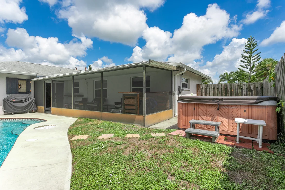 Photo of 2976 Matthew Drive