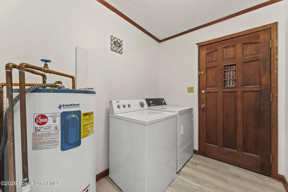 Photo of 6592 Emil Avenue
