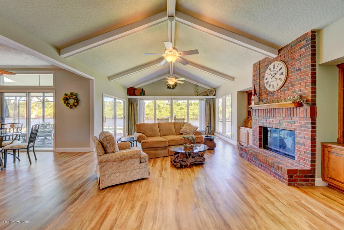 Photo of 521 Spring Lake Drive