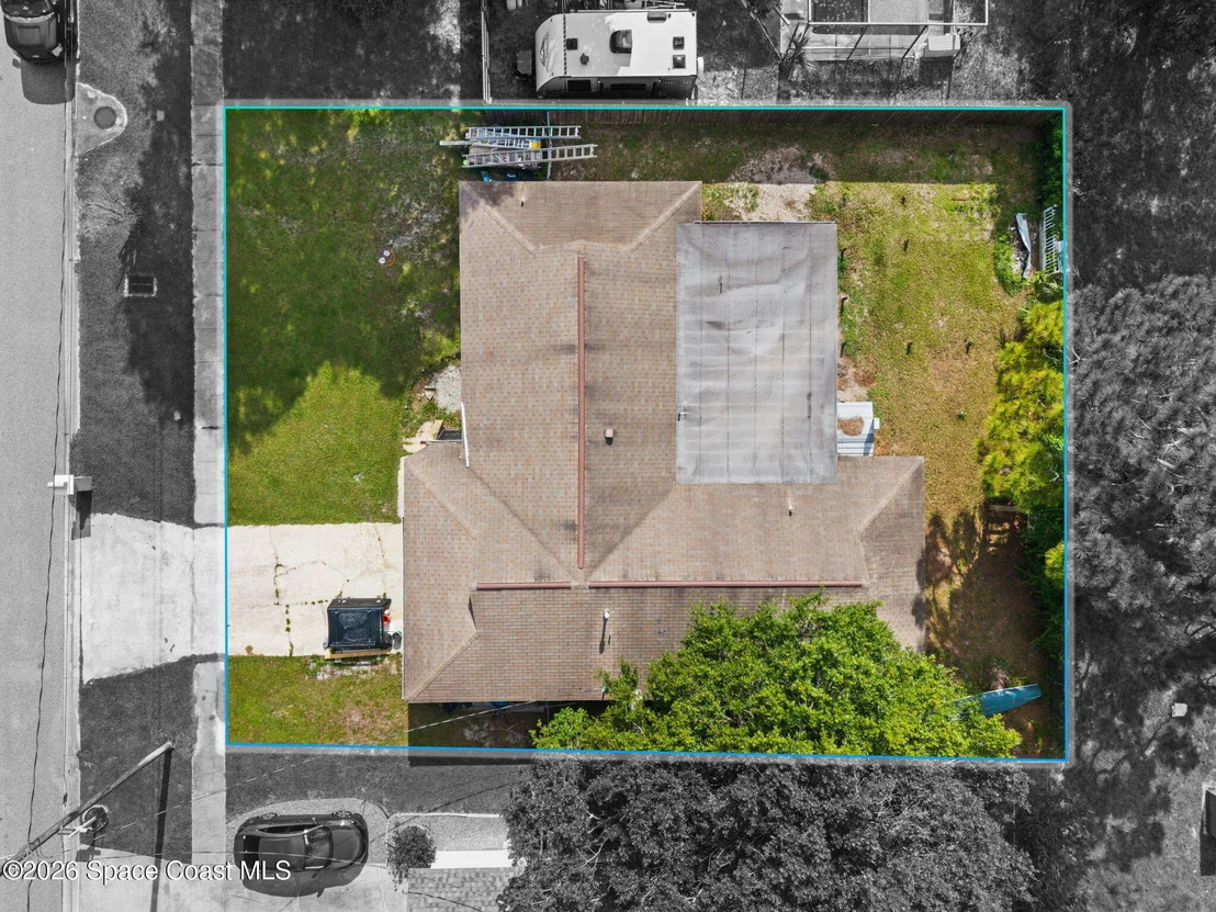 Photo of 988 Pineland Drive