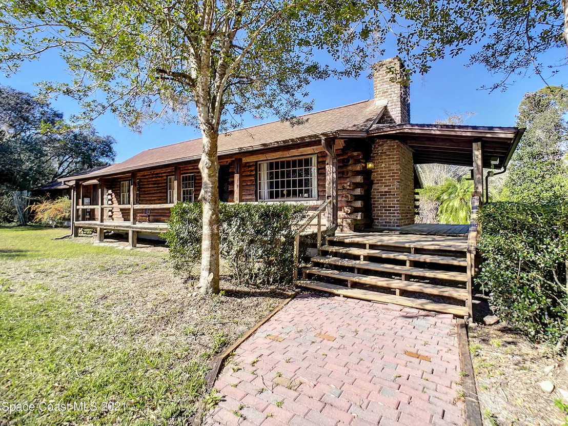 Photo of 4340 Burkholm Road