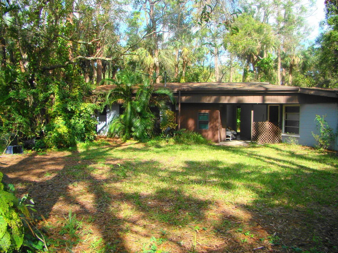 Photo of 5730 Crane Road