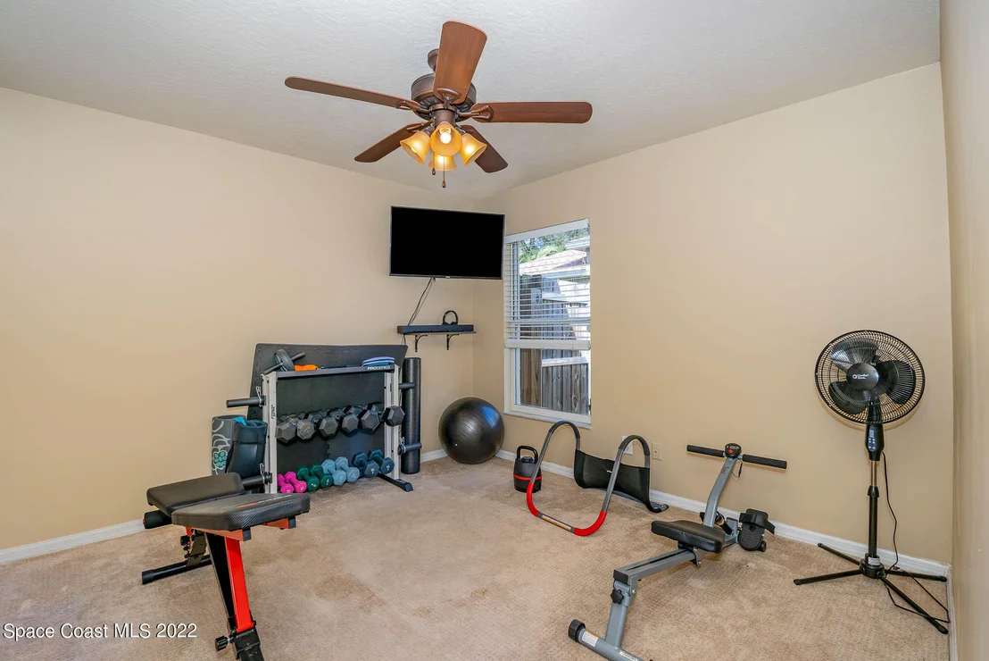 Photo of 4921 Buttonwood Drive