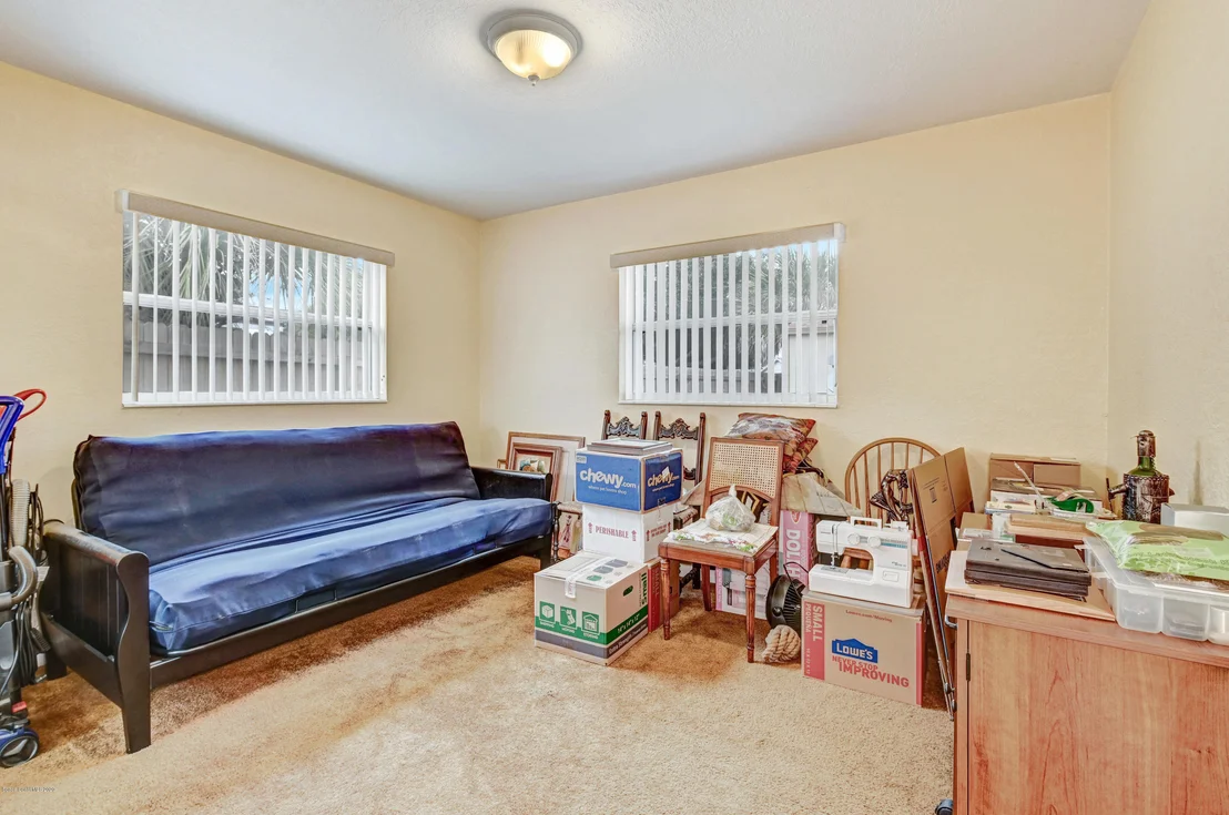 Photo of 992 Cardon Drive