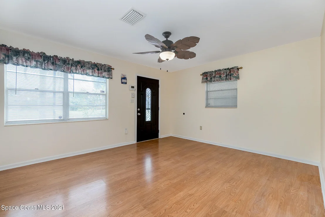 Photo of 2624 Coventry Road