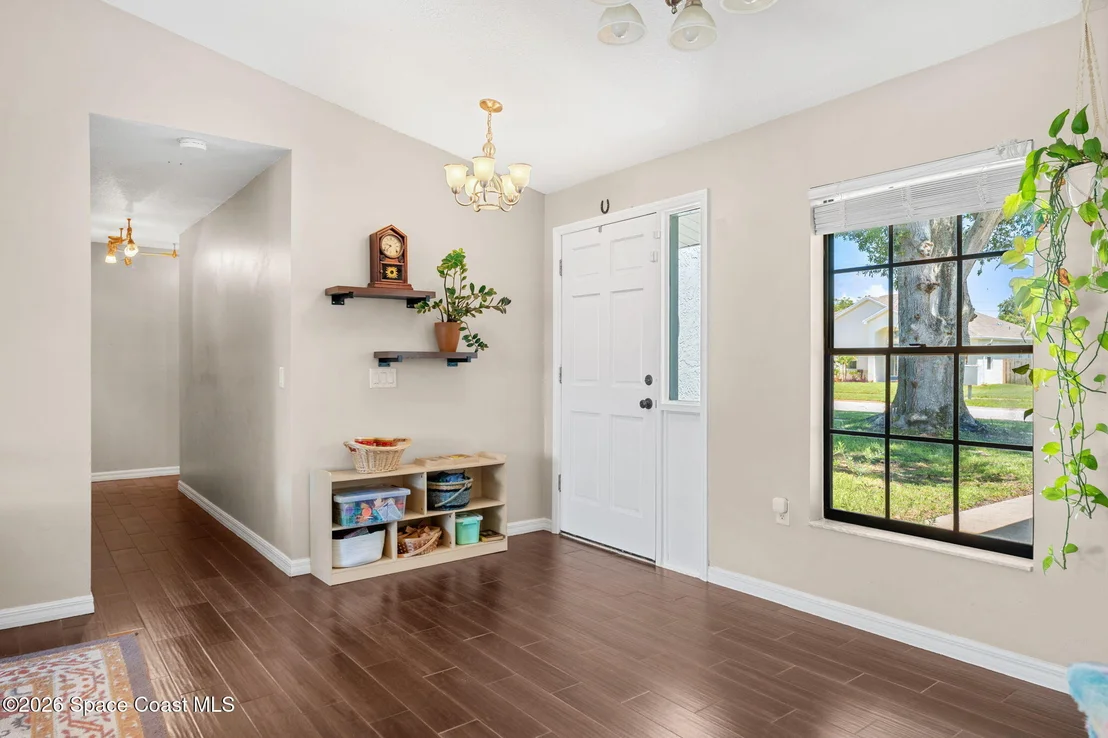 Photo of 917 Yorktowne Drive