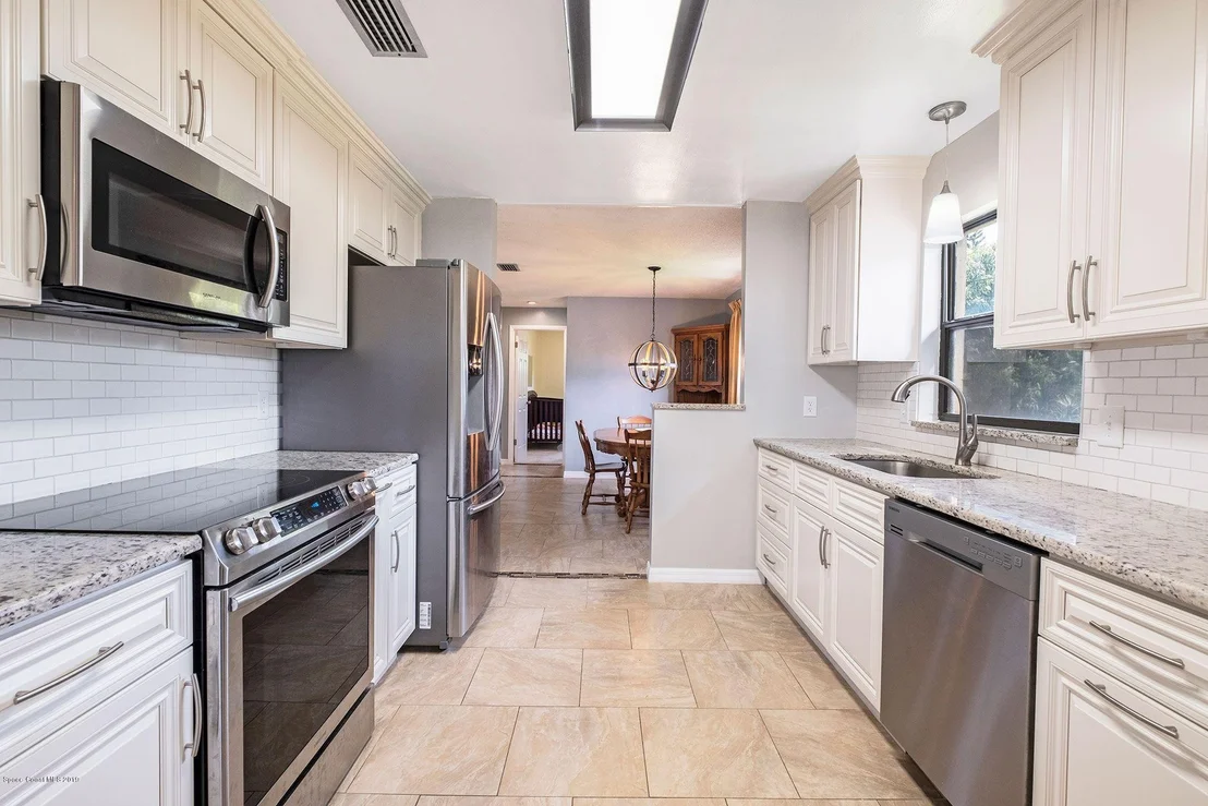 Photo of 1691 Fenway Circle