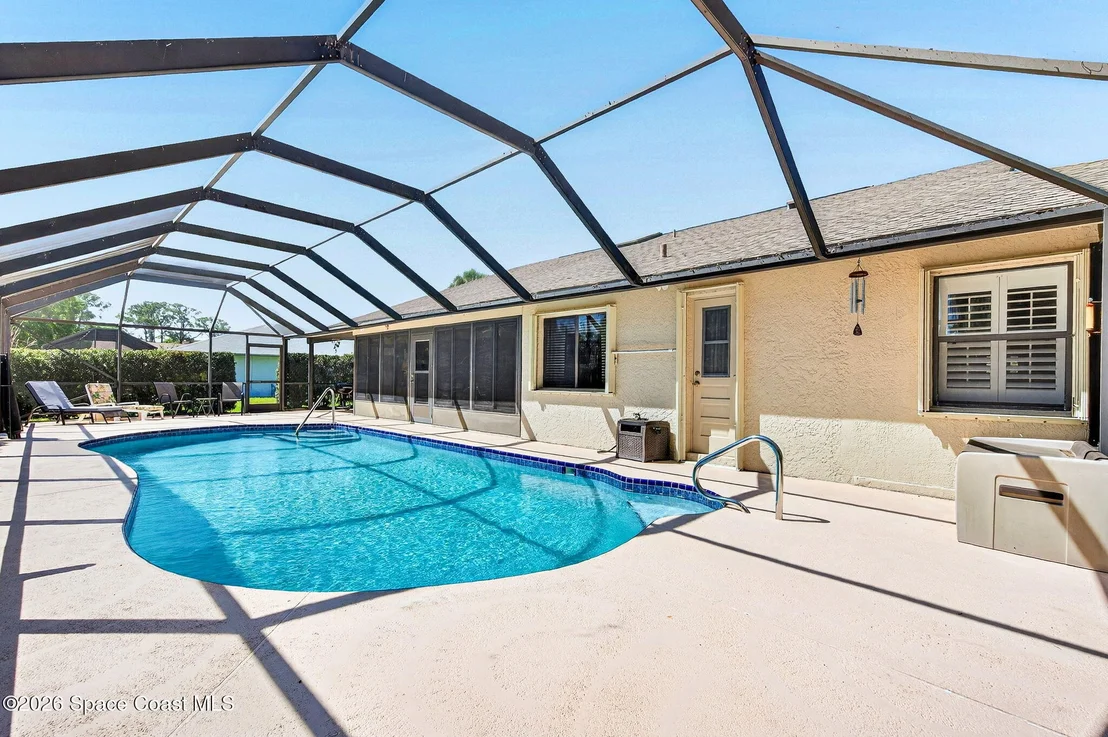 Photo of 1825 Fox Bay Drive