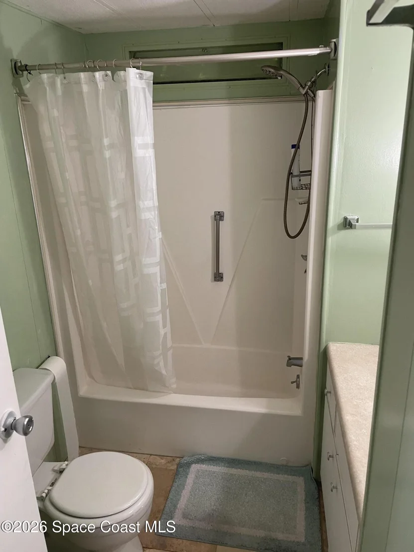 Photo of 621 Oleander Circle