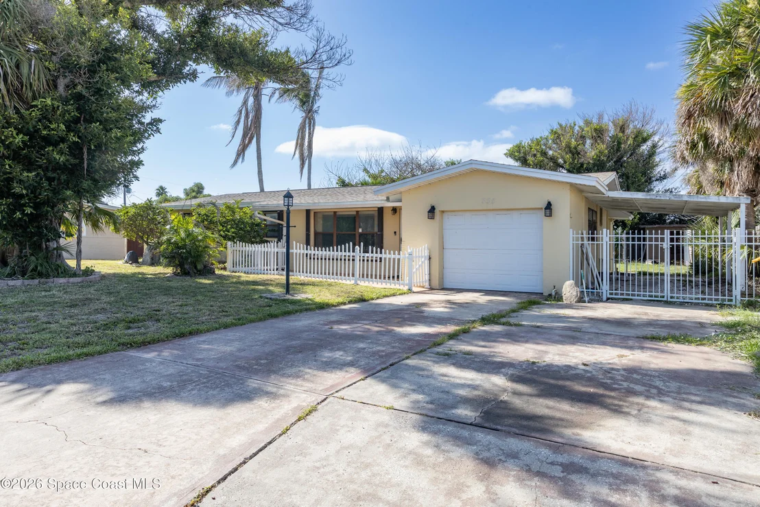 Photo of 335 Brewster Road