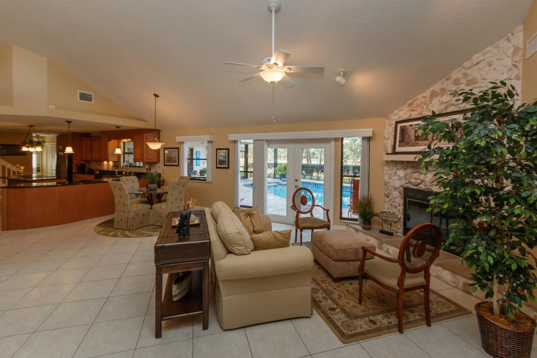 Photo of 610 Woodbridge Drive