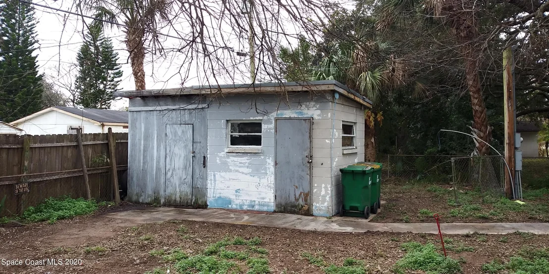 Photo of 6980 Ash Drive