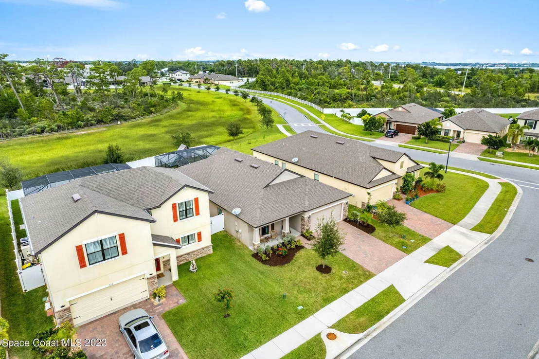 Photo of 912 Peta Way