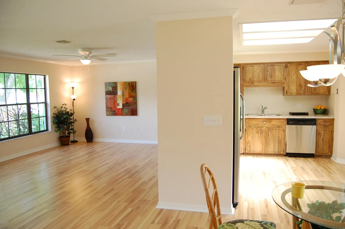 Photo of 983 Pineland Drive
