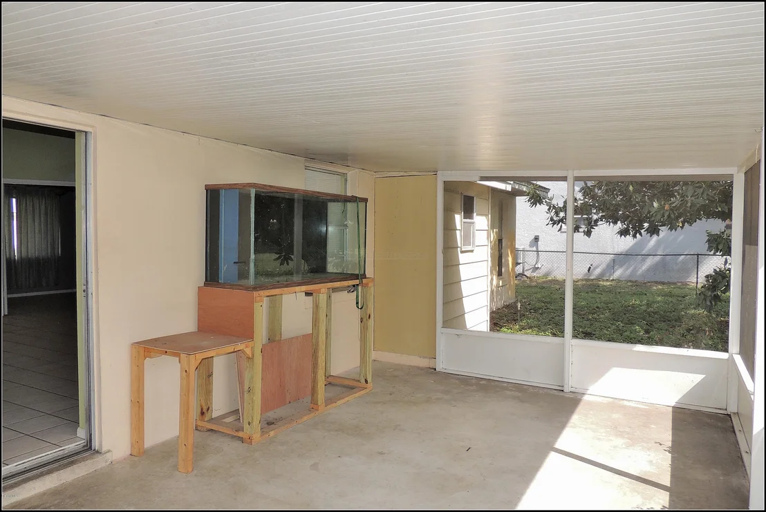 Photo of 6527 Pleasant Avenue
