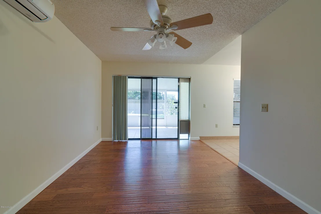 Photo of 1536 Clover Circle