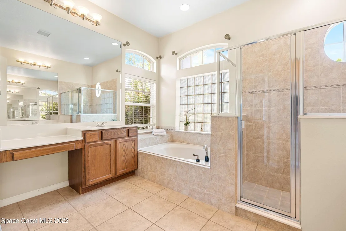 Photo of 3407 Peninsula Circle