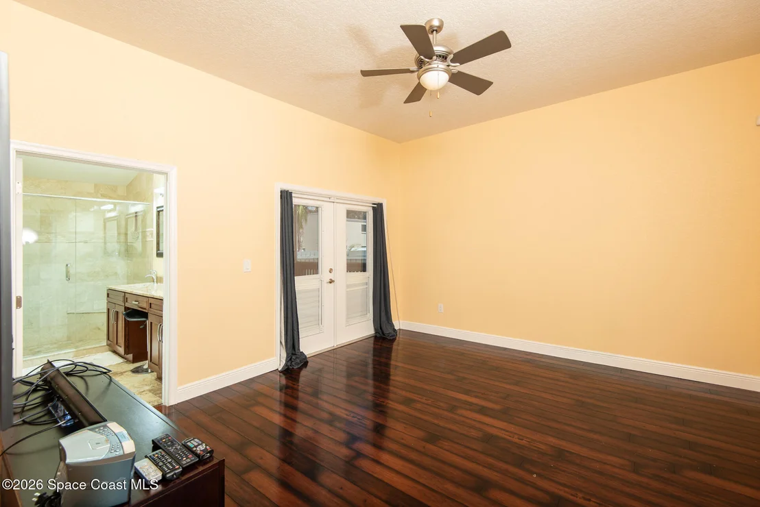 Photo of 2100 Vernon Place