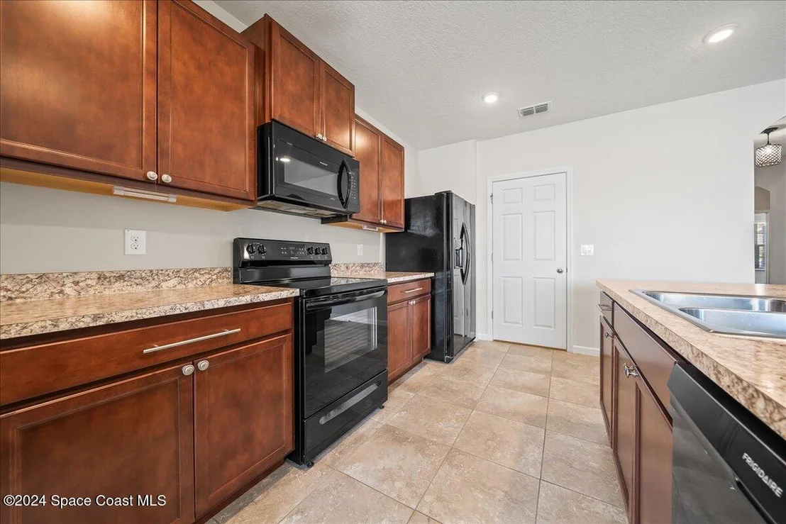 Photo of 260 Sorrento Drive