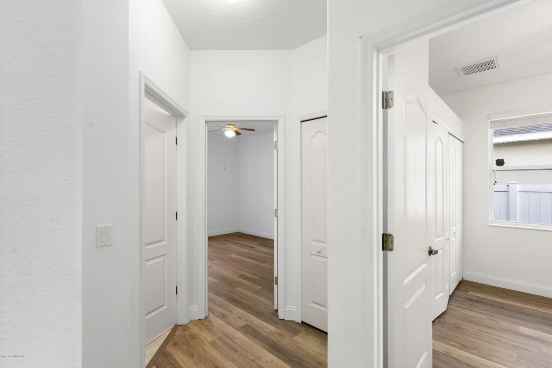 Photo of 1600 Bridgeport Circle