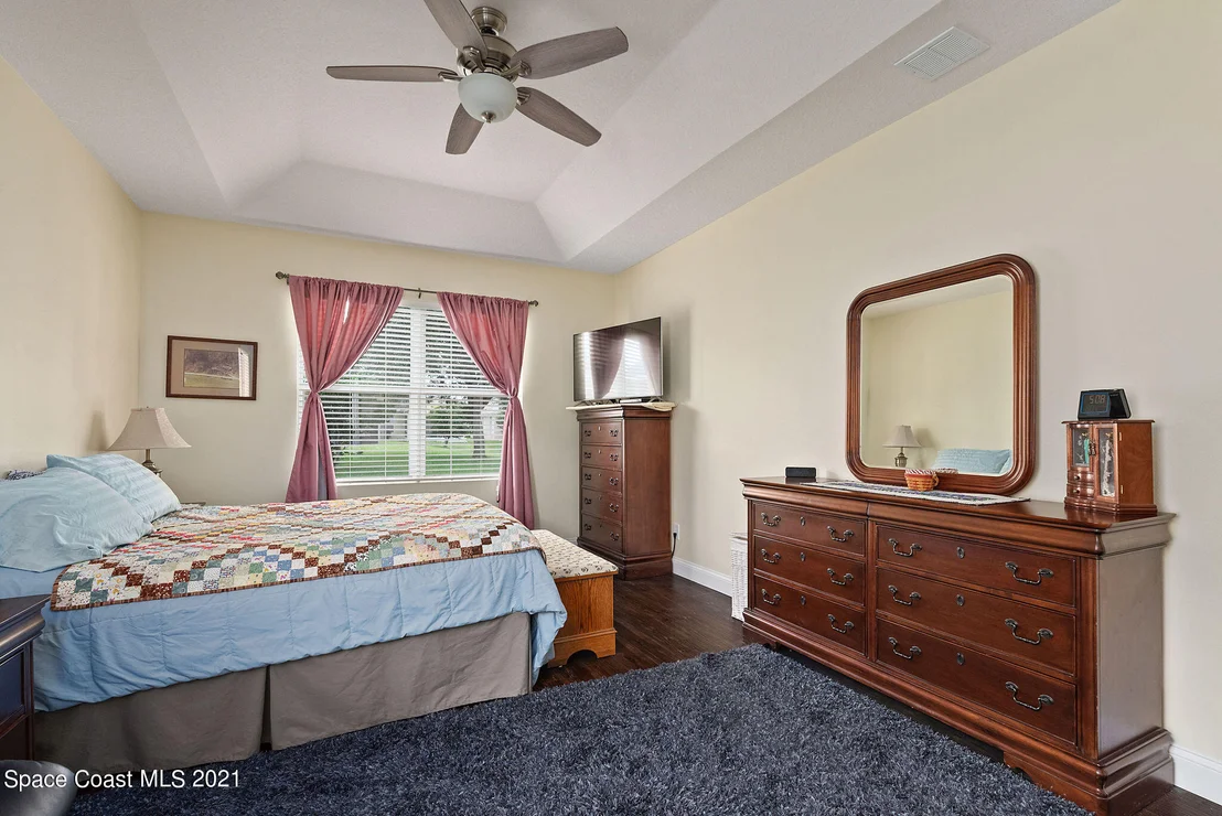 Photo of 561 Cressa Circle