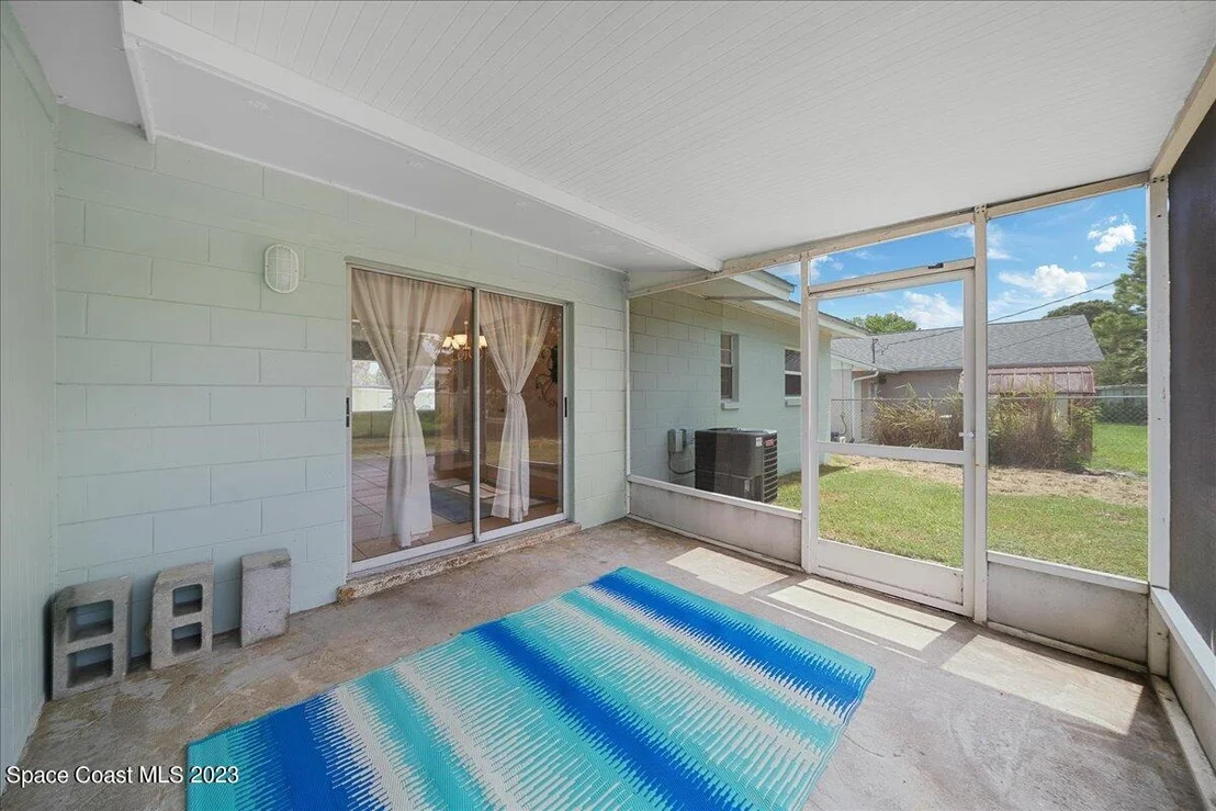 Photo of 2559 Floridiane Drive