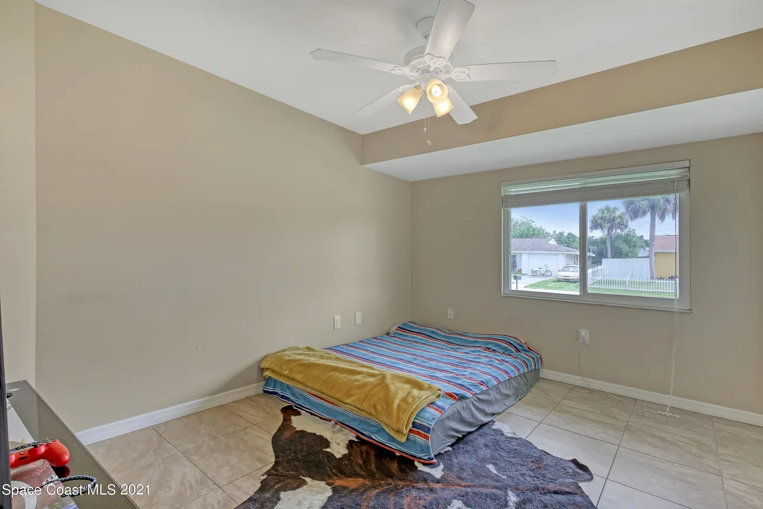Photo of 940 Eyerly Street