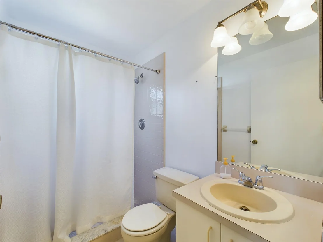 Photo of 2221 Breezy Circle