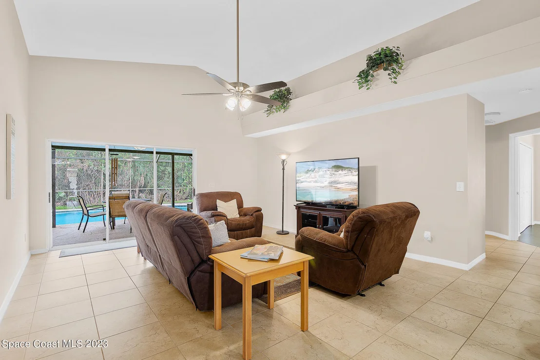 Photo of 4595 Willow Bend Drive