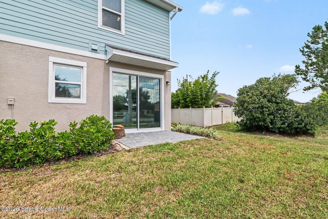 Photo of 1180 Wycliffe Way