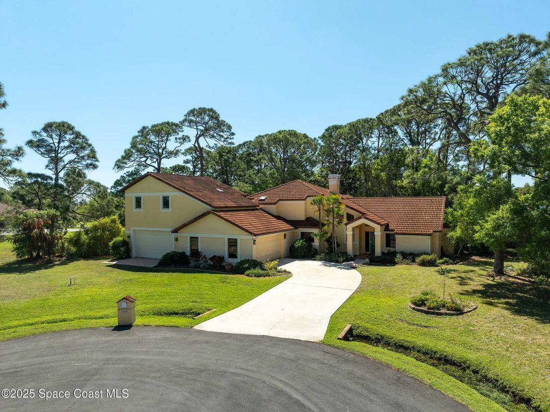 Photo of 3445 Huggins Drive