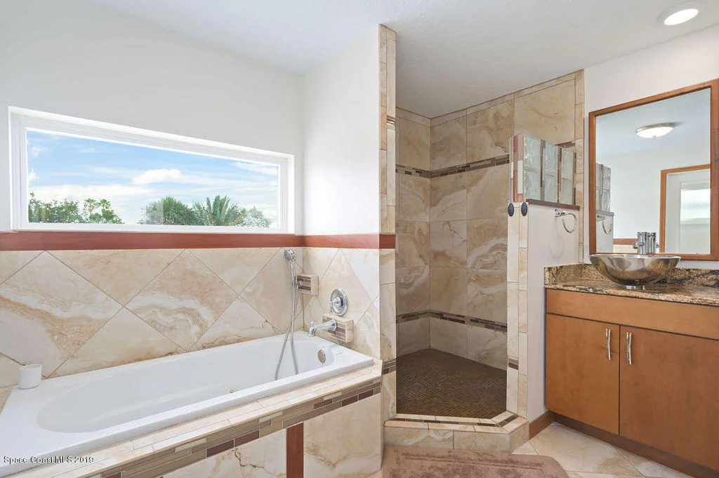 Photo of 802 Loggerhead Island Drive