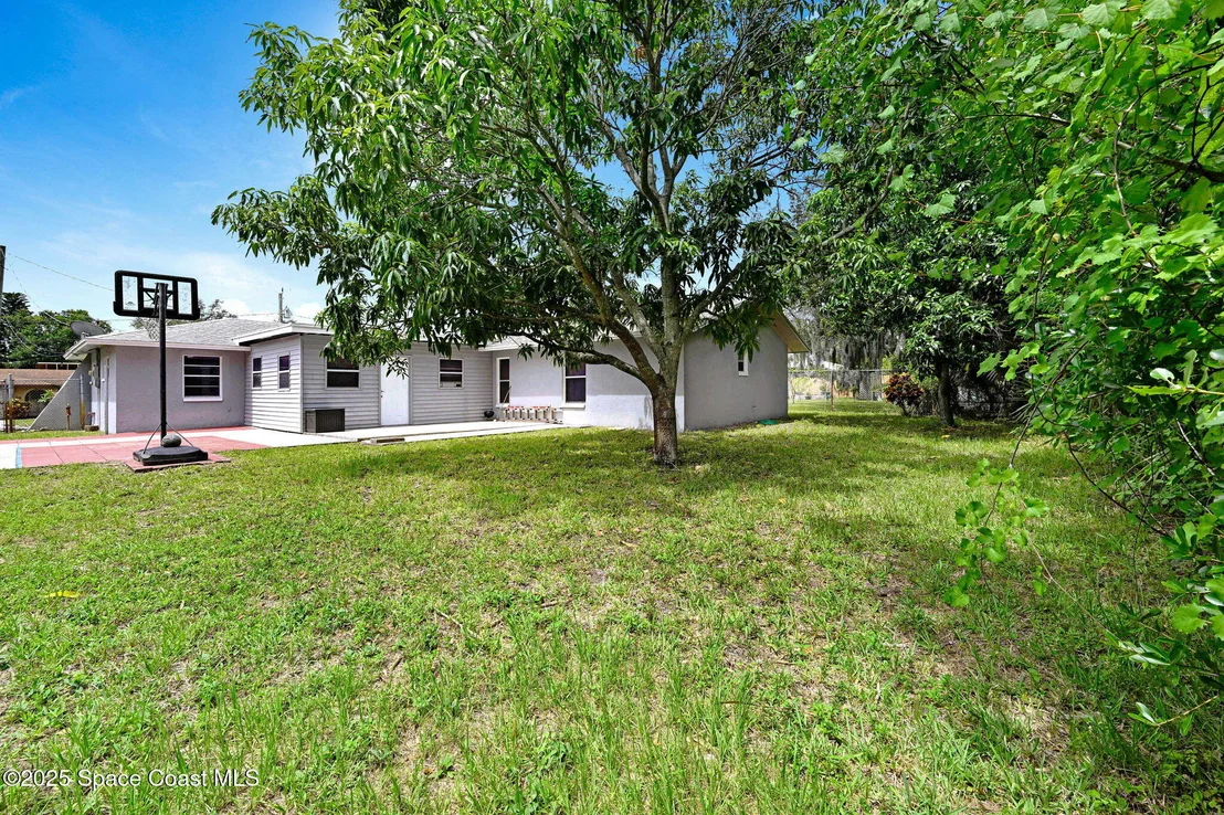 Photo of 1216 Cannon Street