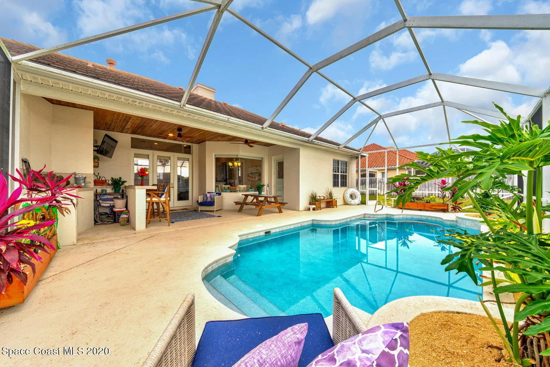 Photo of 328 Rio Villa Boulevard