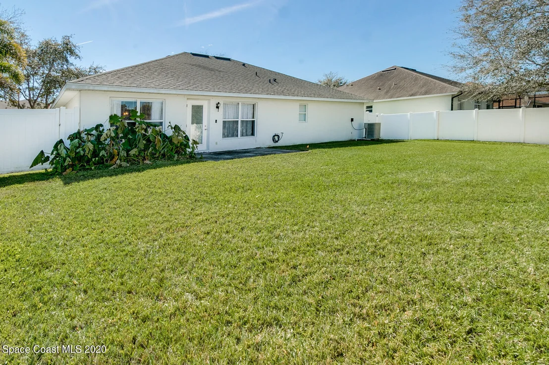 Photo of 1591 Whitman Drive