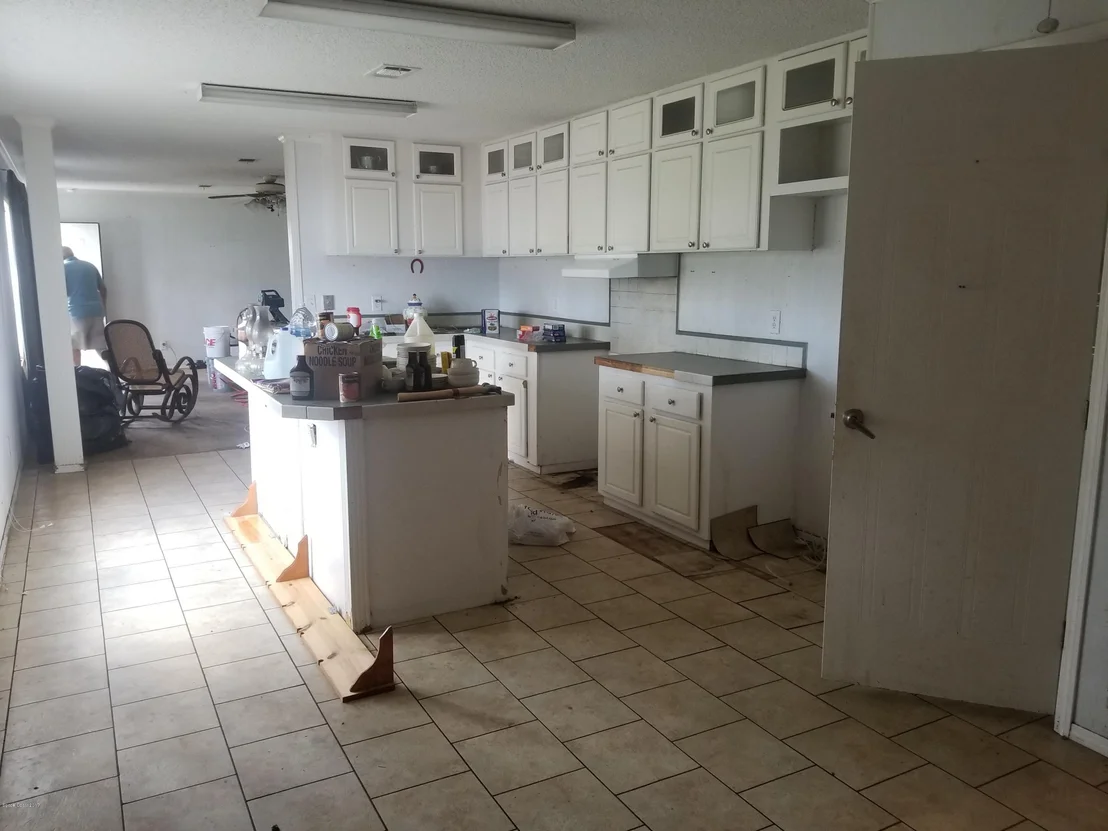 Photo of 3328 Turnbull Road