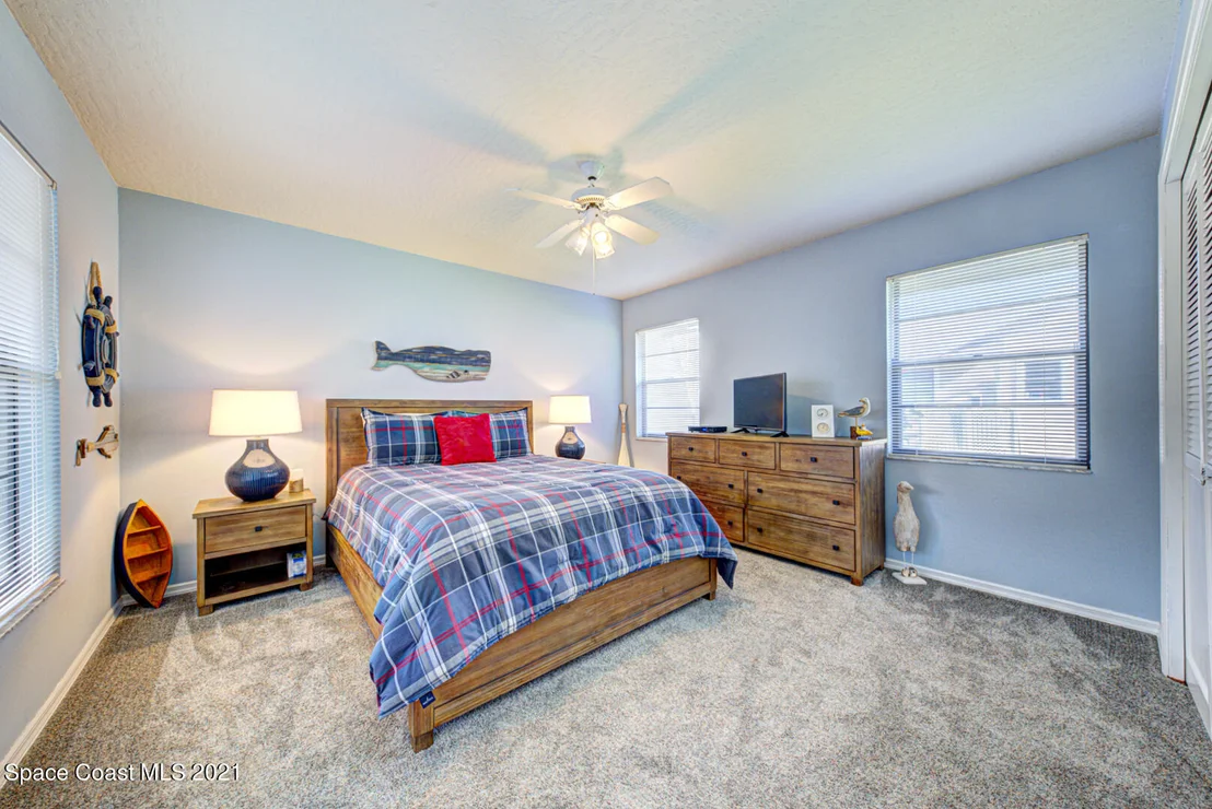Photo of 873 Ridge Lake Drive