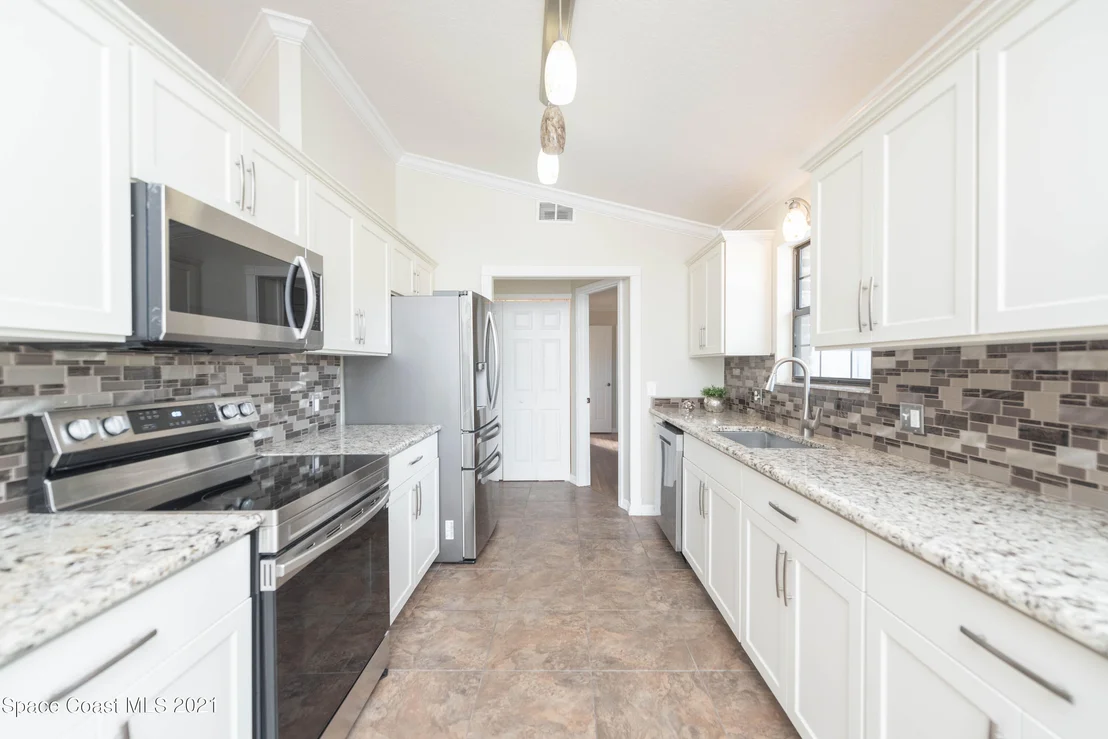 Photo of 6570 Beggs Ter