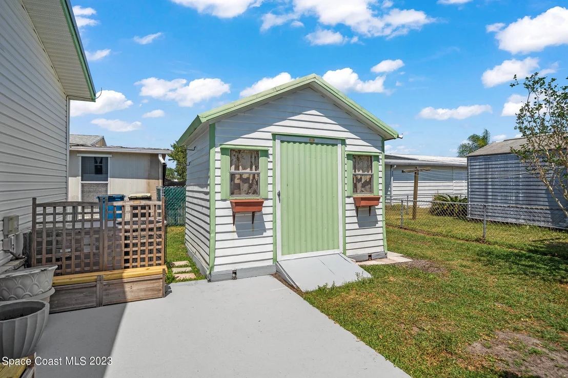 Photo of 1907 Mango Street NE