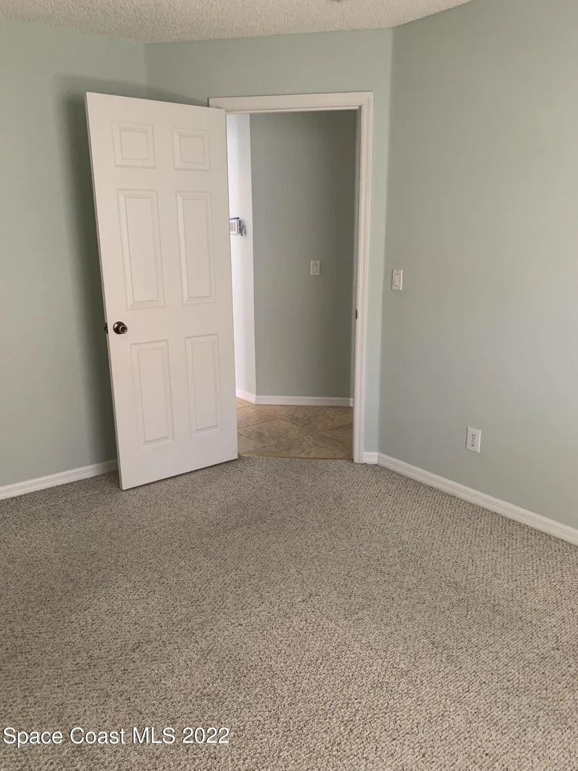 Photo of 982 Shaw Circle