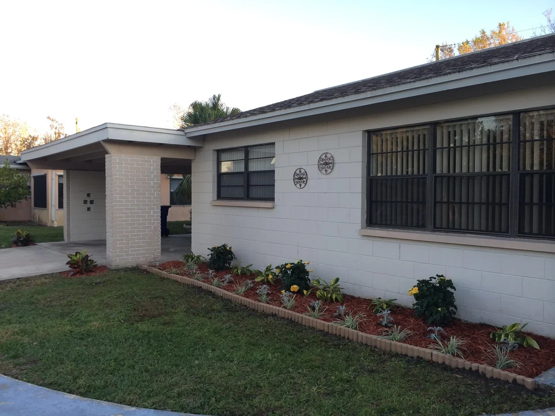 Photo of 973 Miracle Way
