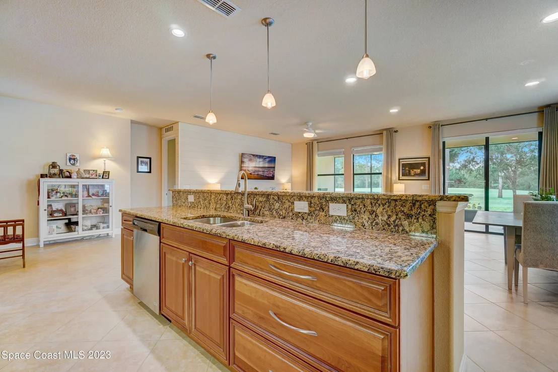Photo of 1568 Outrigger Circle