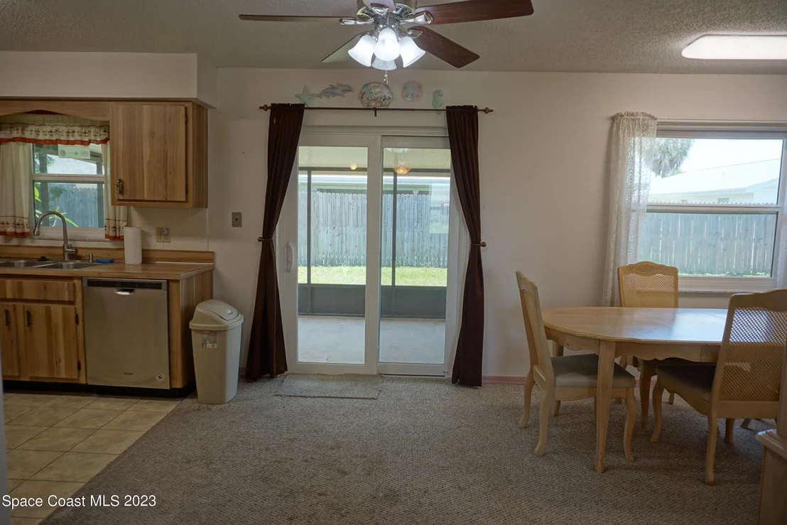 Photo of 688 Walnut Drive