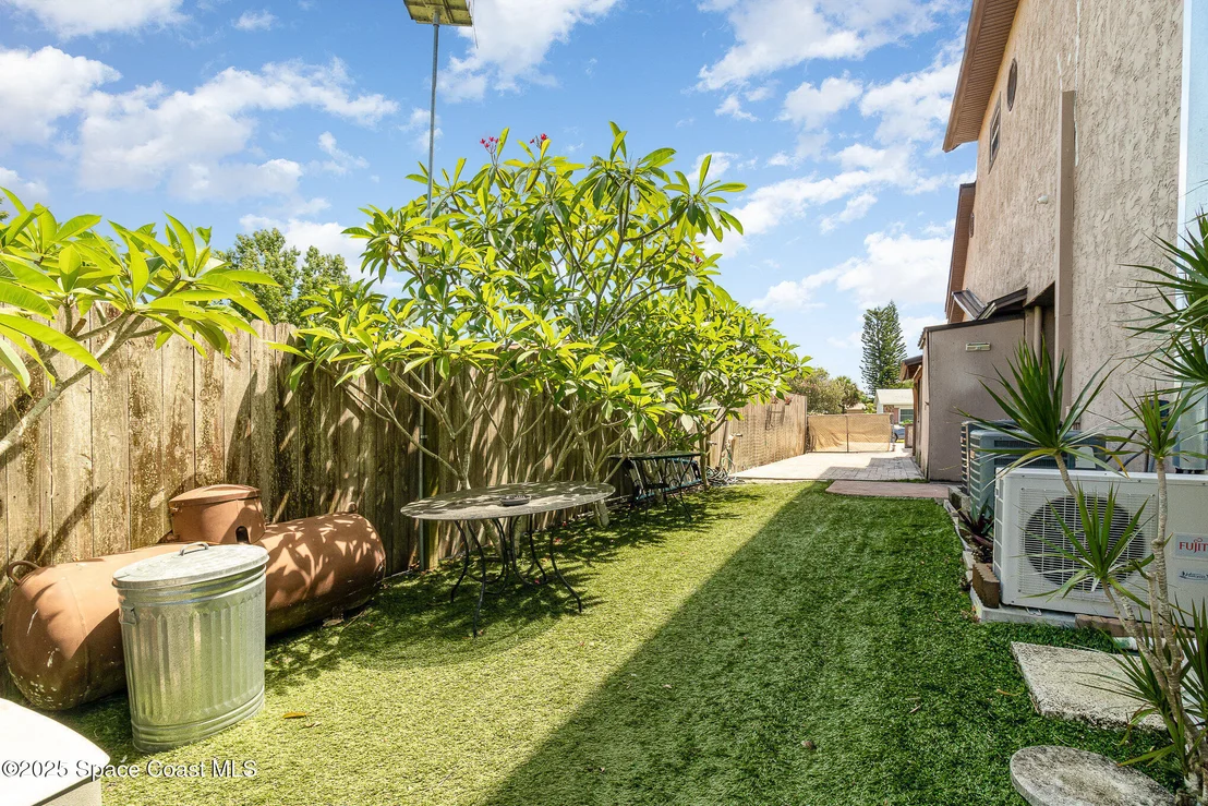 Photo of 2101 Lance Boulevard