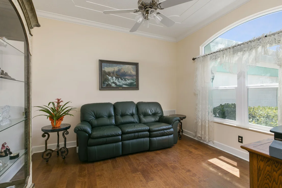 Photo of 262 Lanternback Island Drive