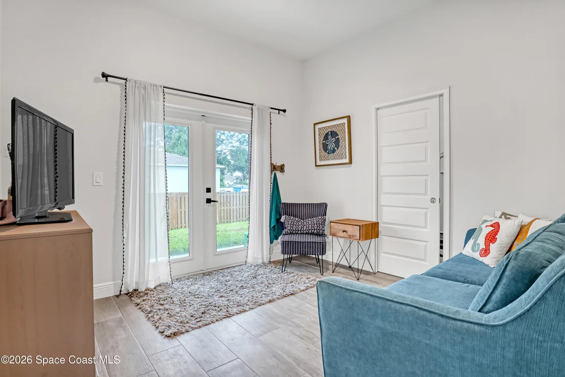 Photo of 910 Windmill Street SE
